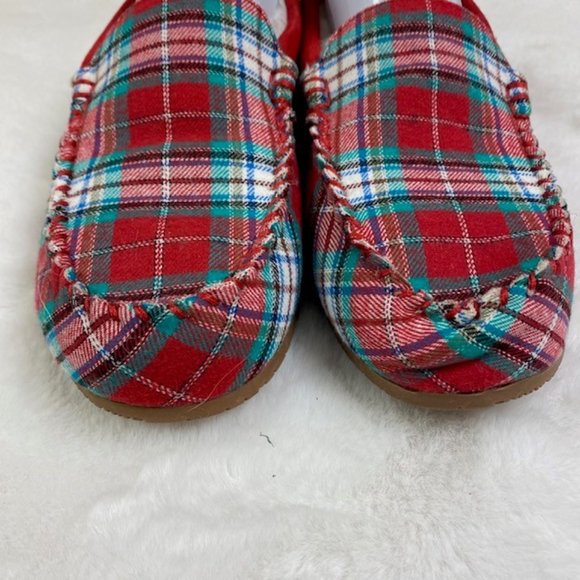 Lands' End Women's Soft Flannel Moccasin Slippers Plaid Red NWOT size 10‎ - Picture 3 of 13